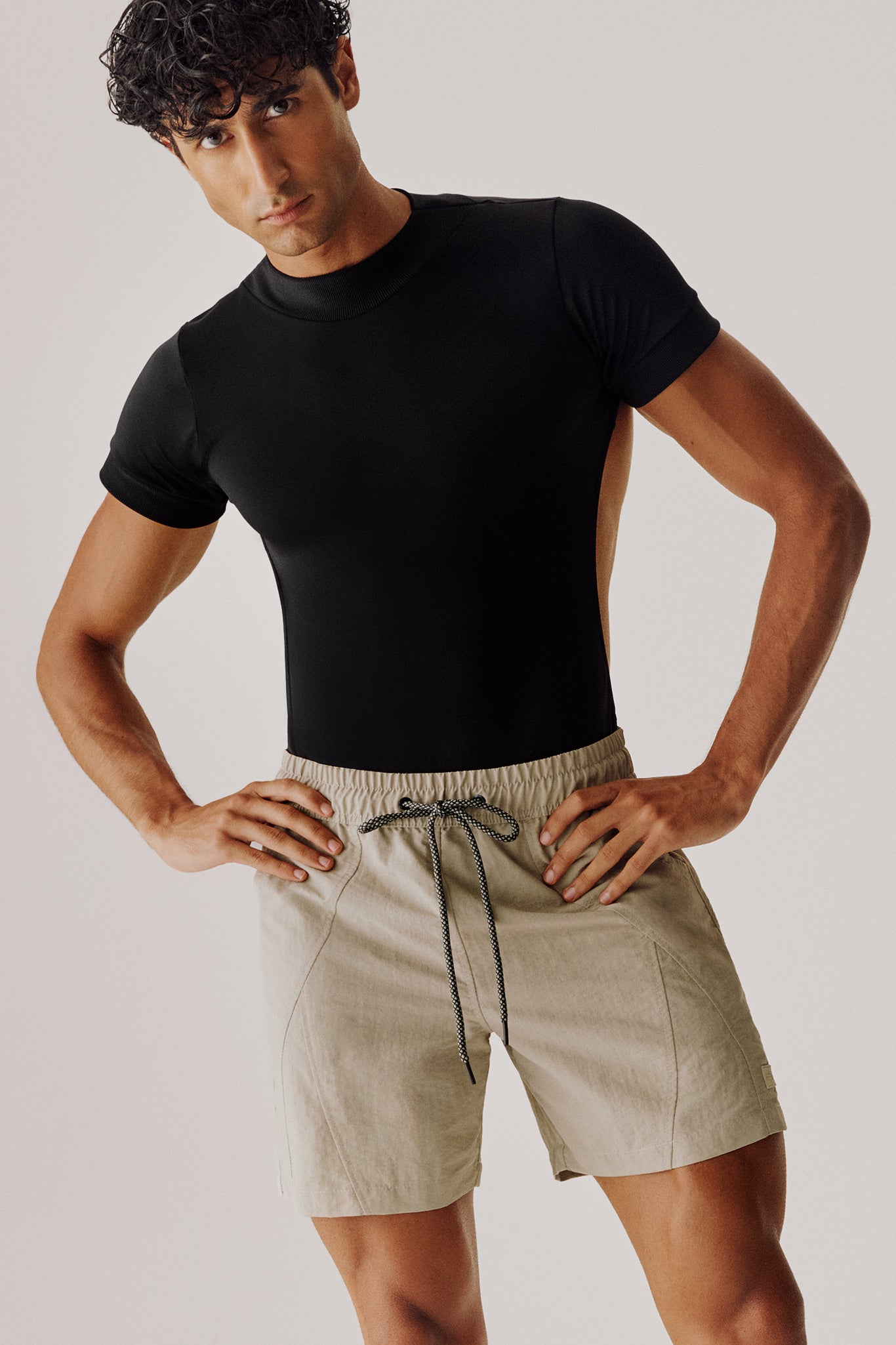 Body t-shirt frente única preto