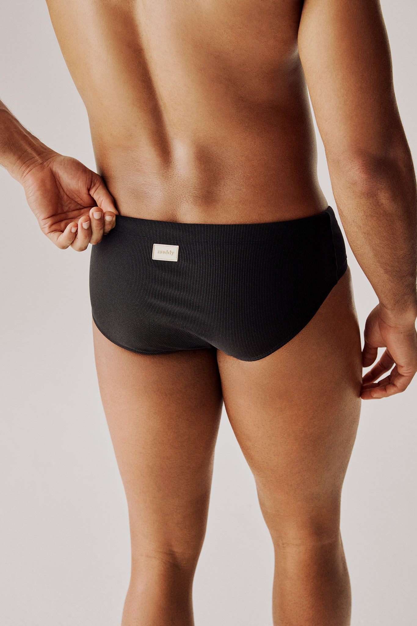 Sunga clássica canelada preta